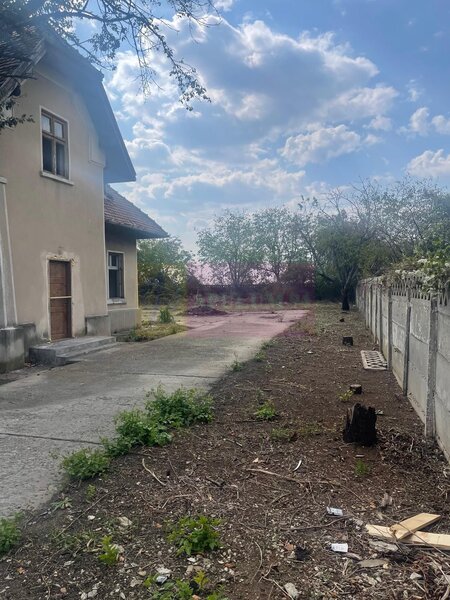 Casa de vanzare (vad comercial)